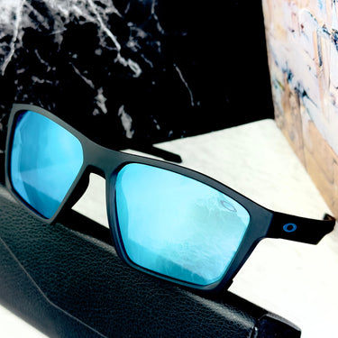 Oakley OPAT02